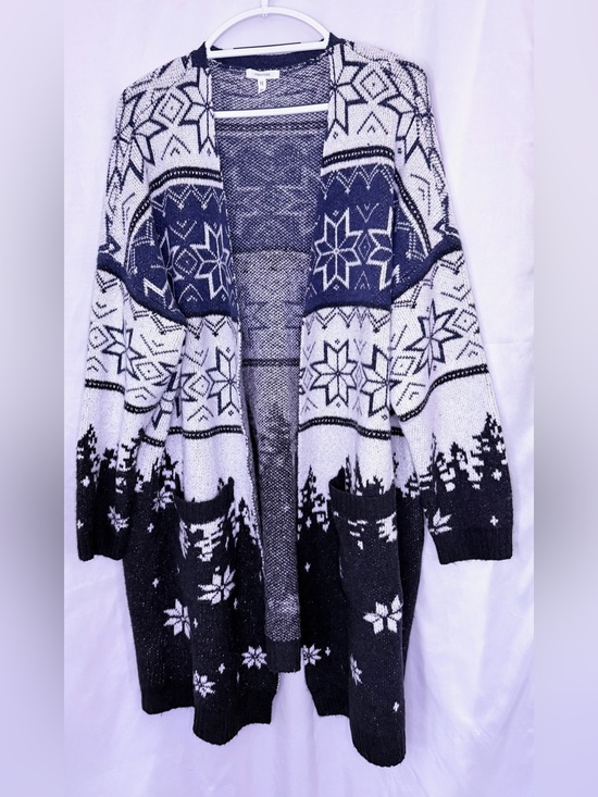 Maurices Sweaters - Maurices Blue  and White Nordic Open-Front Cardigan
